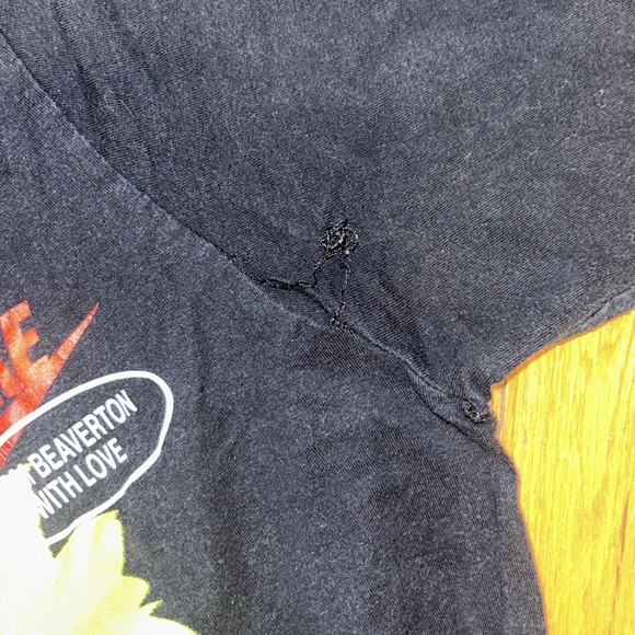 Nike tee - Picture 4 of 4